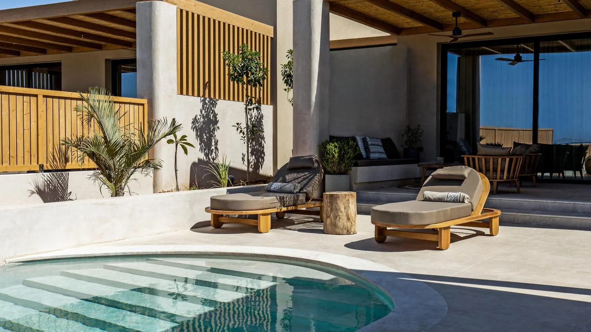 Unique Blue! Resort And Villas Adults Only Karteros